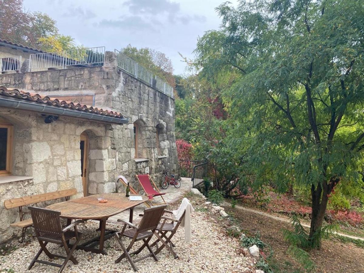 Gite Les Cabanes De Fallot Pour 15 Personnes - Piscine Naturelle L'isle-Bouzon Exterior foto